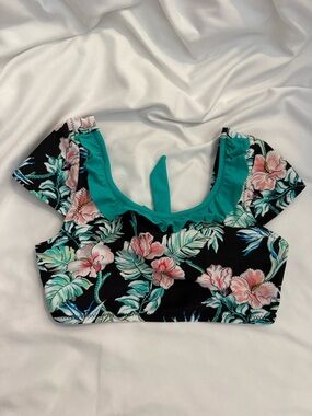 Like New Tommy Bahama Girls Tropical Floral Ruffle Cap Sleeve Bikini Swim Top